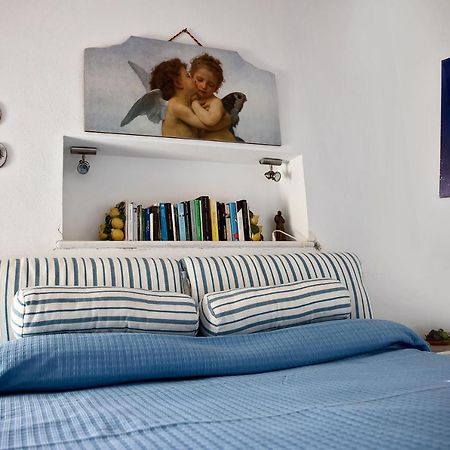 Villa Con Piscina Vista Mare Santo Stefano  エクステリア 写真
