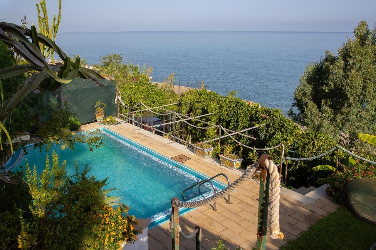 Villa Con Piscina Vista Mare Santo Stefano  エクステリア 写真