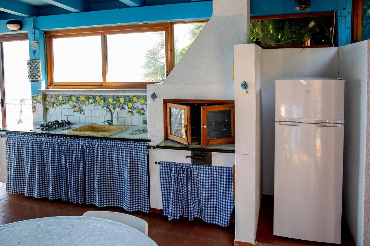 Villa Con Piscina Vista Mare Santo Stefano  エクステリア 写真
