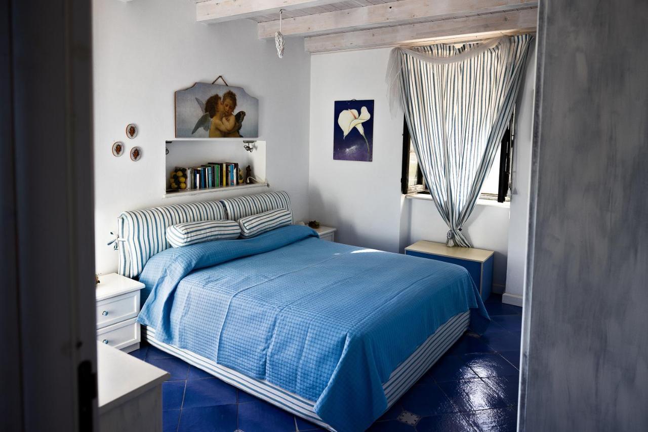 Villa Con Piscina Vista Mare Santo Stefano  エクステリア 写真