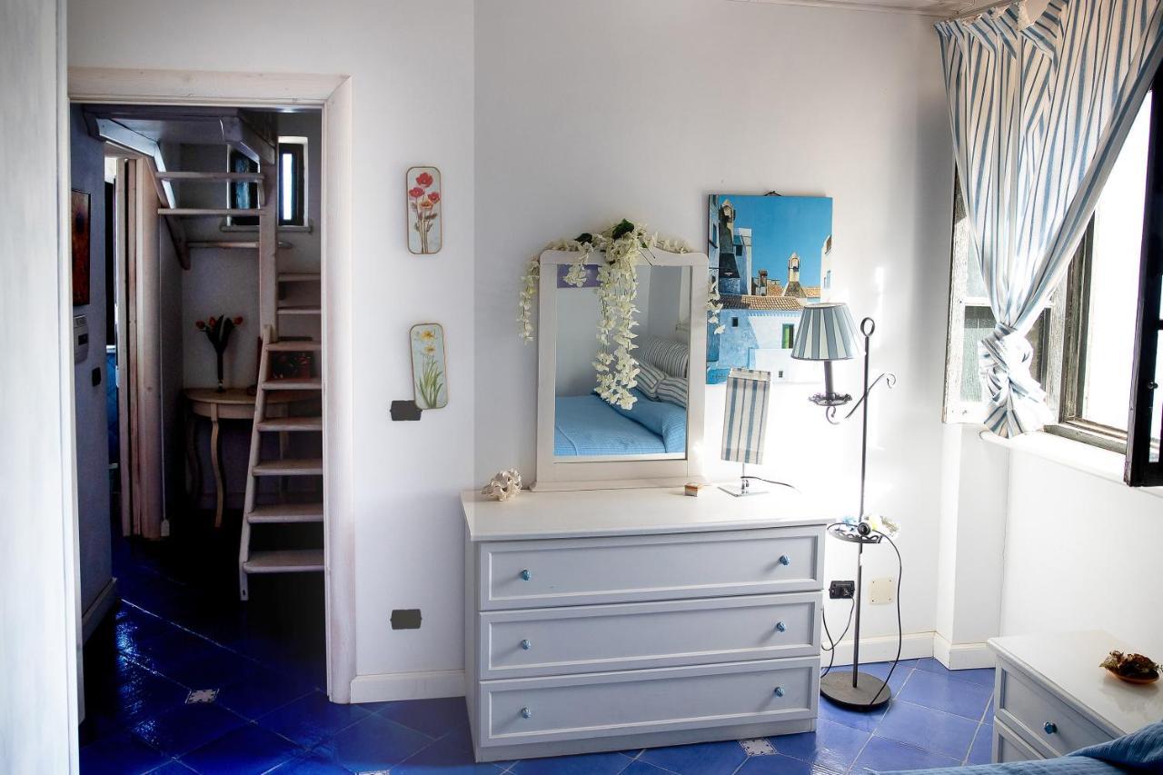 Villa Con Piscina Vista Mare Santo Stefano  エクステリア 写真