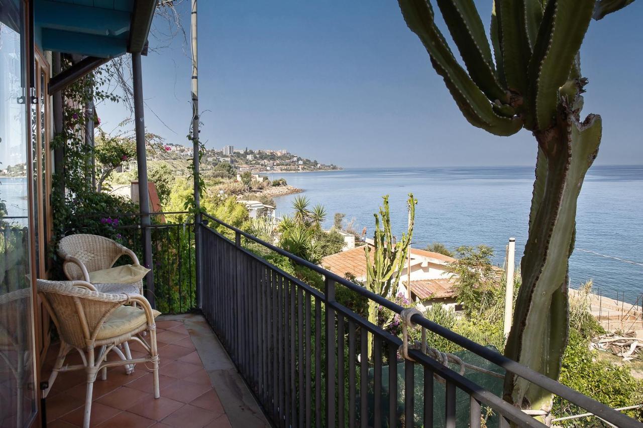 Villa Con Piscina Vista Mare Santo Stefano  エクステリア 写真